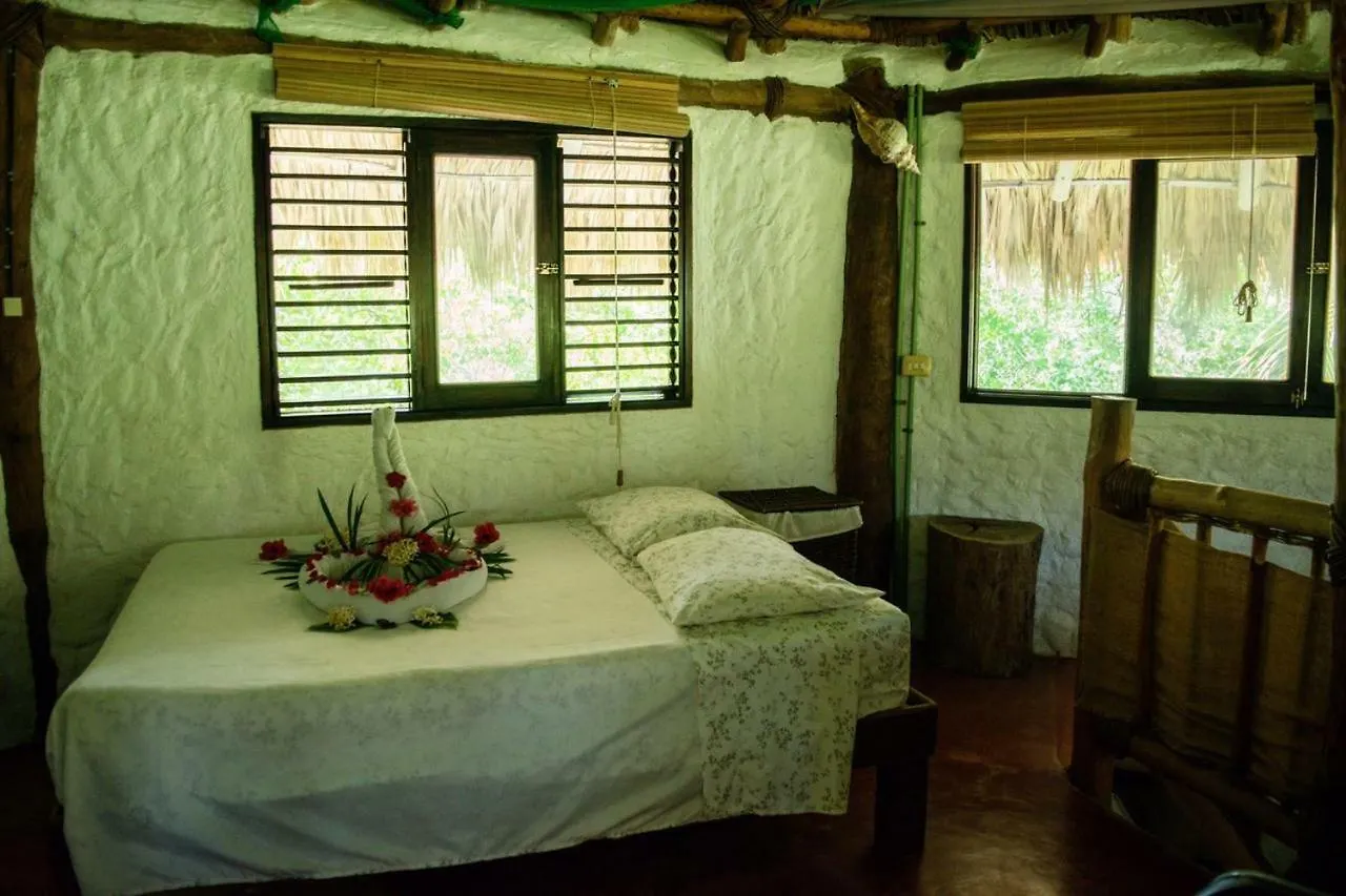 Cabanas Ida Y Vuelta Isola Holbox Ostello