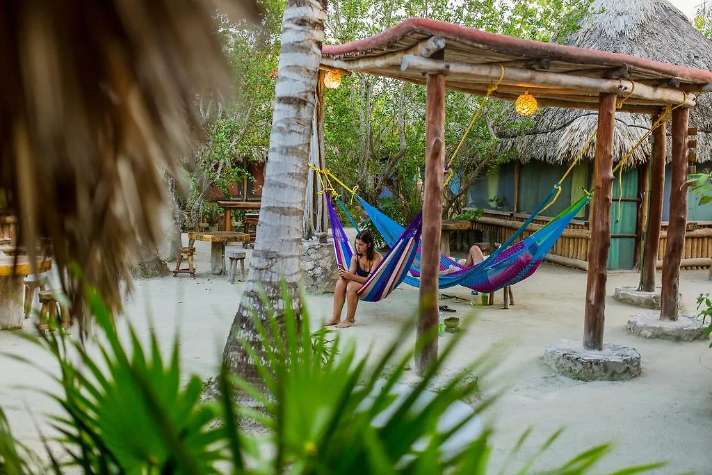 Hostel Cabanas Ida Y Vuelta Isla Holbox