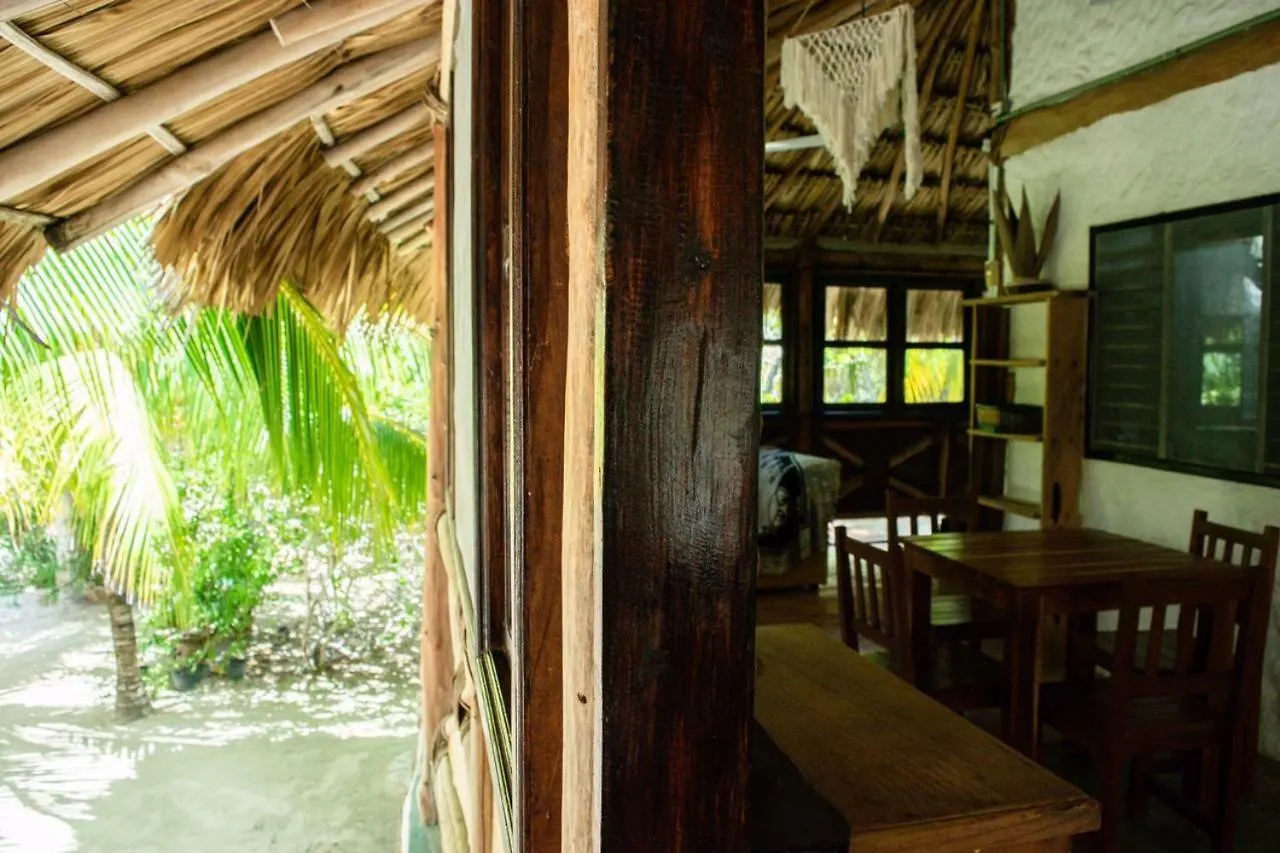 Cabanas Ida Y Vuelta Isla Holbox